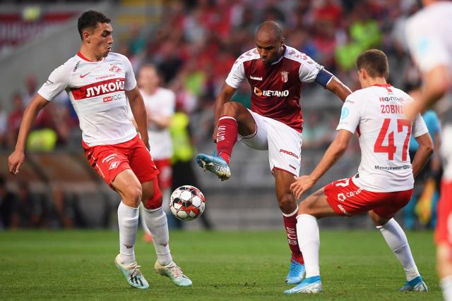 范子铭18+10首钢胜江苏 余嘉豪20分浙江胜宁波